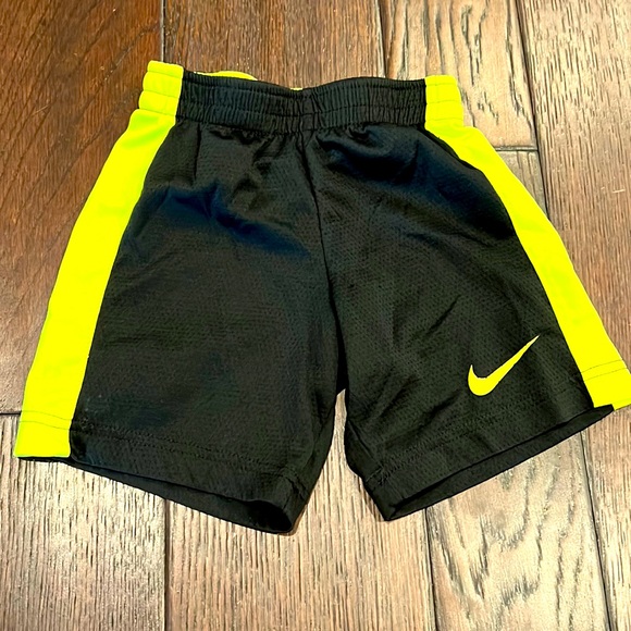 Nike boys shorts